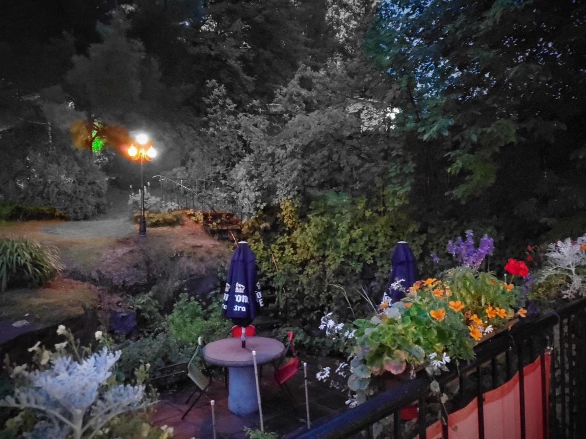 Gite Au P'Tit Manoir B&B Сагне Екстер'єр фото